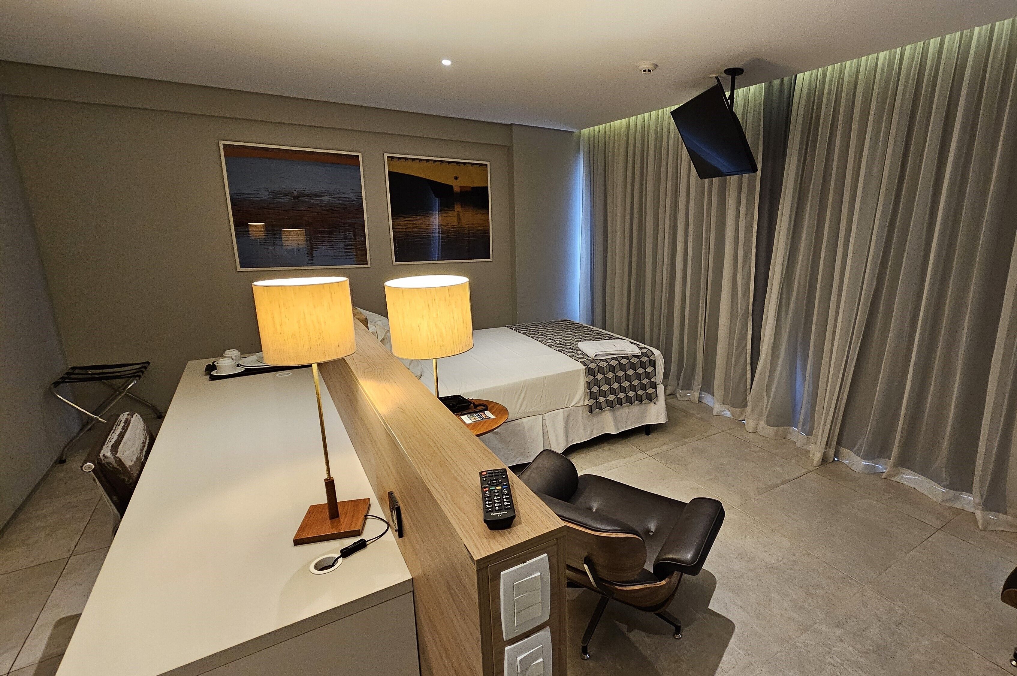 standard room, ocean view | 1 bedroom, hypo-allergenic bedding, in-room safe, laptop workspace