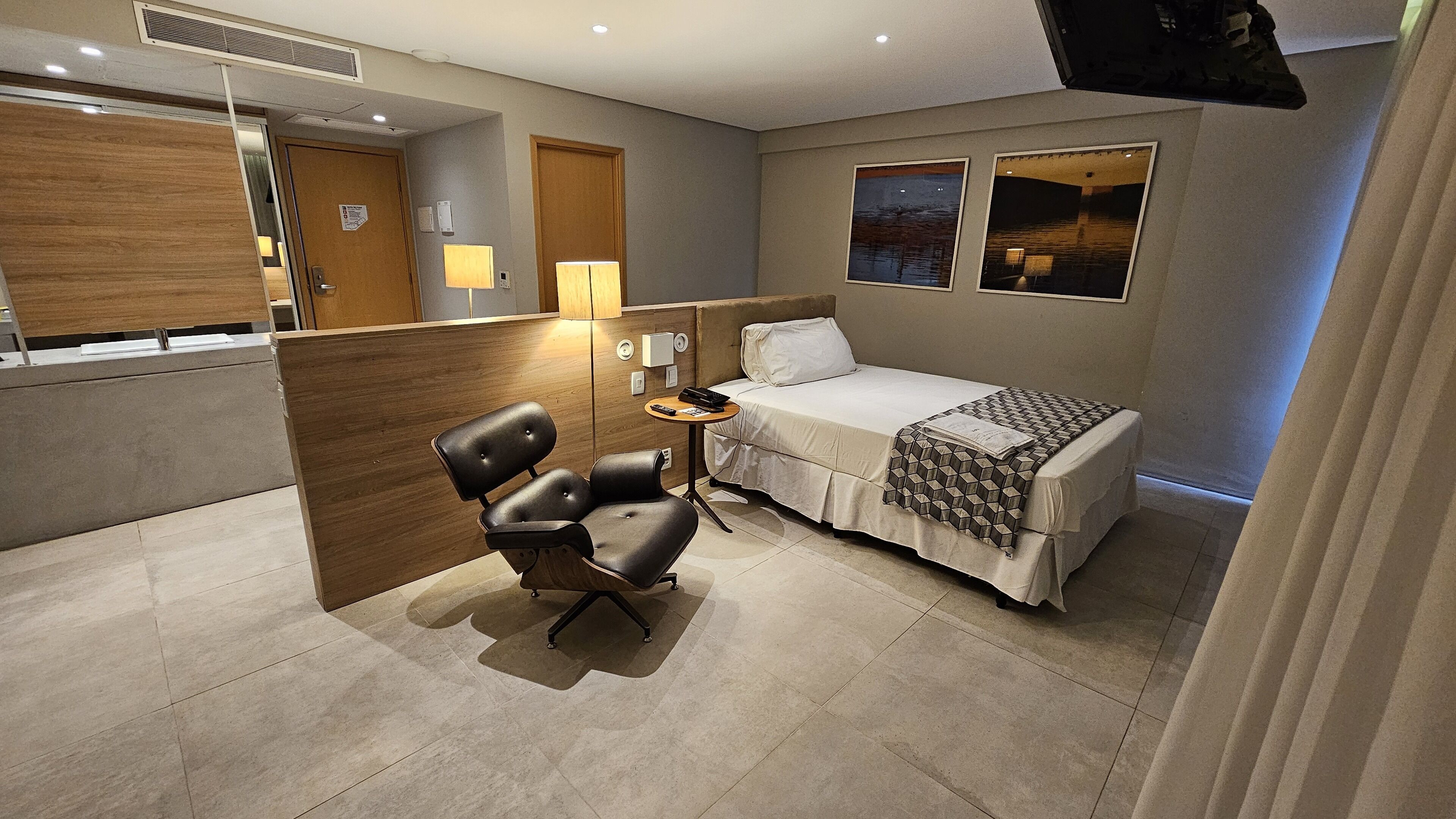 standard room, ocean view | 1 bedroom, hypo-allergenic bedding, in-room safe, laptop workspace