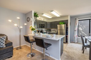 Interior - Spectacular Country Club Entire Condo - 2 Bedroom (Flagstaff)