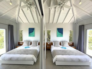 2 chambres, fer et planche à repasser, Wi-Fi gratuit, draps fournis