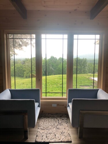 Mid Century Modern Panoramic Mountain View House