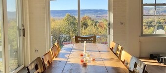 Mid Century Modern Panoramic Mountain View House