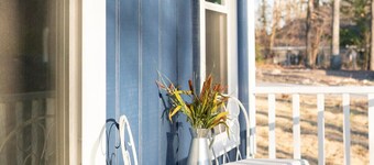 Charming Family Cottage âą Sleeps 9 âą 3 Private Acres âą 7 Miles to Auburn