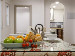 Dining - -La Caleta 3-OASIS OF PEACE IN THE HEART OF CÁDIZ 3 HAB-5 PX (Cádiz)