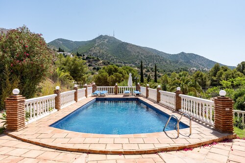 "Cortijo Alegría - Bis zu 28 Gäste | Perfekt für Gruppen, Familien & Veranstaltungen - Privater Pool
