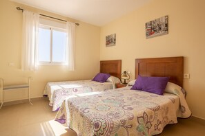 2 間睡房、熨斗/熨衫板、免費 Wi-Fi、床單