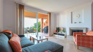 TV, DVD player, stereo