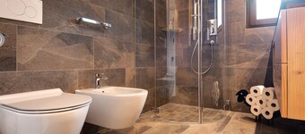Luxurious Apartment "Silvy am Schlern" with Mountain View, Balcony & Wi-Fi