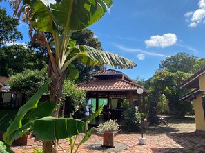 Enceinte de lâhĂ©bergement