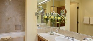 公寓客房, 2 間臥室 | 浴室 | 風筒、提供毛巾