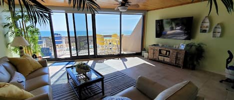 Télévision, Netflix, table de tennis de table, services de streaming