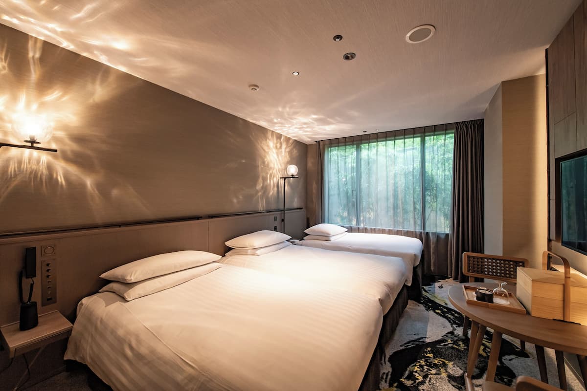 In-room safe, free WiFi, bed sheets, wheelchair access