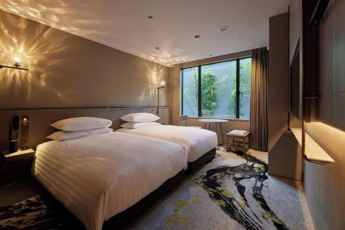 In-room safe, free WiFi, bed sheets, wheelchair access