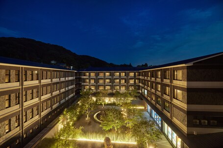 THE HOTEL HIGASHIYAMA by Kyoto Tokyu Hotel - Image 1