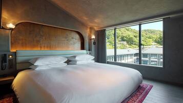 In-room safe, free cots/infant beds, free WiFi, bed sheets