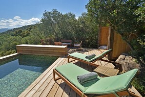 Piscine extérieure, piscine chauffée