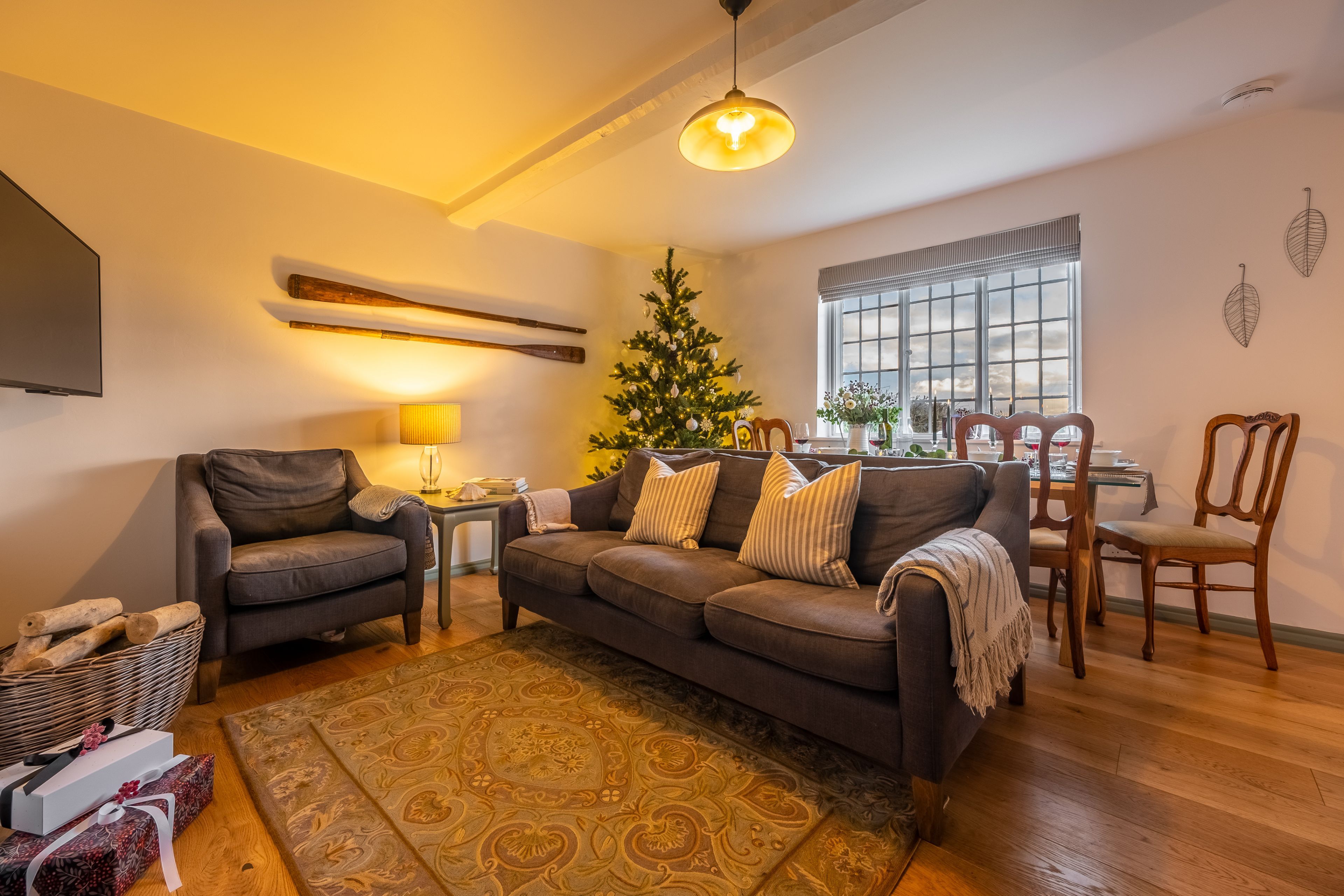Ground floor: Your hosts will decorate for the festive season