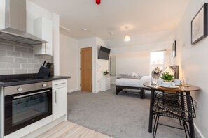 1 Schlafzimmer, Bügeleisen/Bügelbrett, WLAN, Bettwäsche