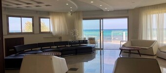 Magnificent villa ground floor