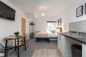 1 bedroom, iron/ironing board, WiFi, bed sheets