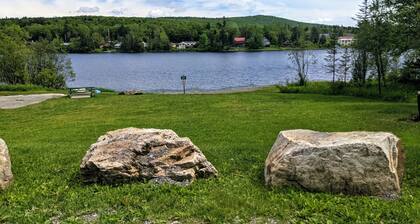 Lake life at Woodford Cottage
