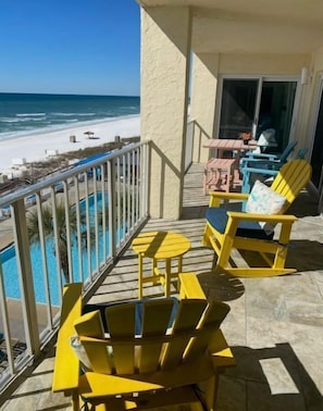 Property grounds - 4 Bedroom Luxury Unit, Spacious Oceanfront Condo with Scenic View and Beach Chai (Panama City)
