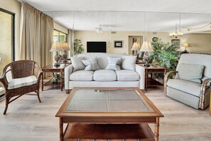 Smart-TV, DVD-Player