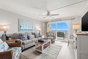 Smart TV, DVD player