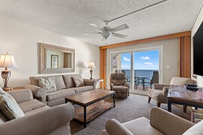 Smart TV, DVD player