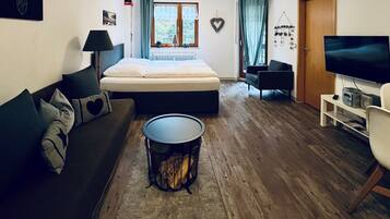 1 chambre, lit parapluie, Wi-Fi, draps fournis