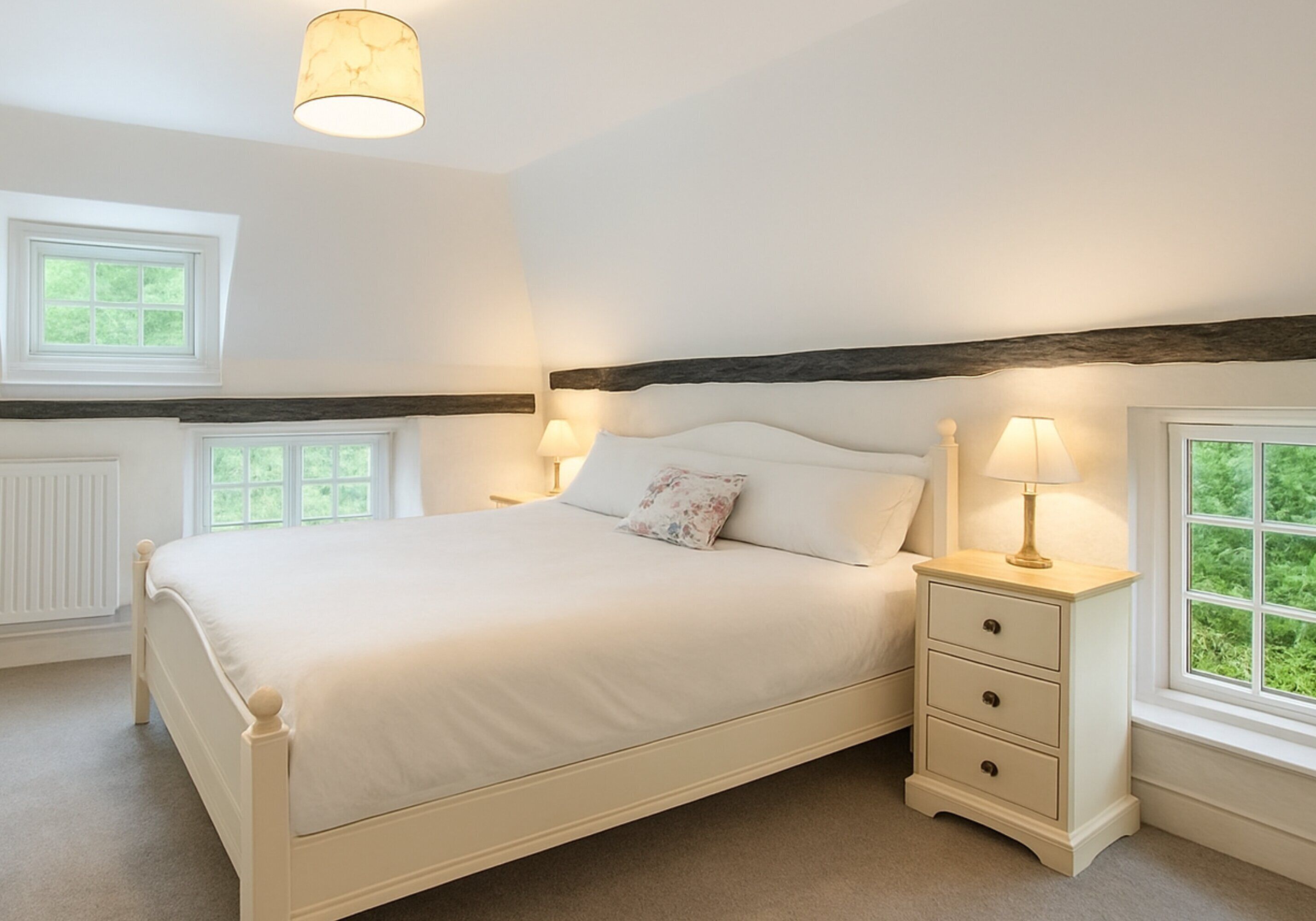 4 chambres, fer et planche à repasser, lit parapluie, Wi-Fi gratuit