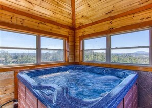 House, Multiple Beds (Bear Foot Lodge #308) | Spa - Bear Foot Lodge #308 (Sevierville)