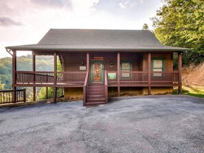 Casa, letti multipli (Bearview Heights #244) | Esterni