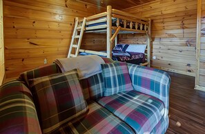 2 bedrooms, bed sheets - Bearview Heights #244 (Townsend)