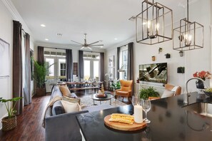 تلفزيون ذكي، مكتب