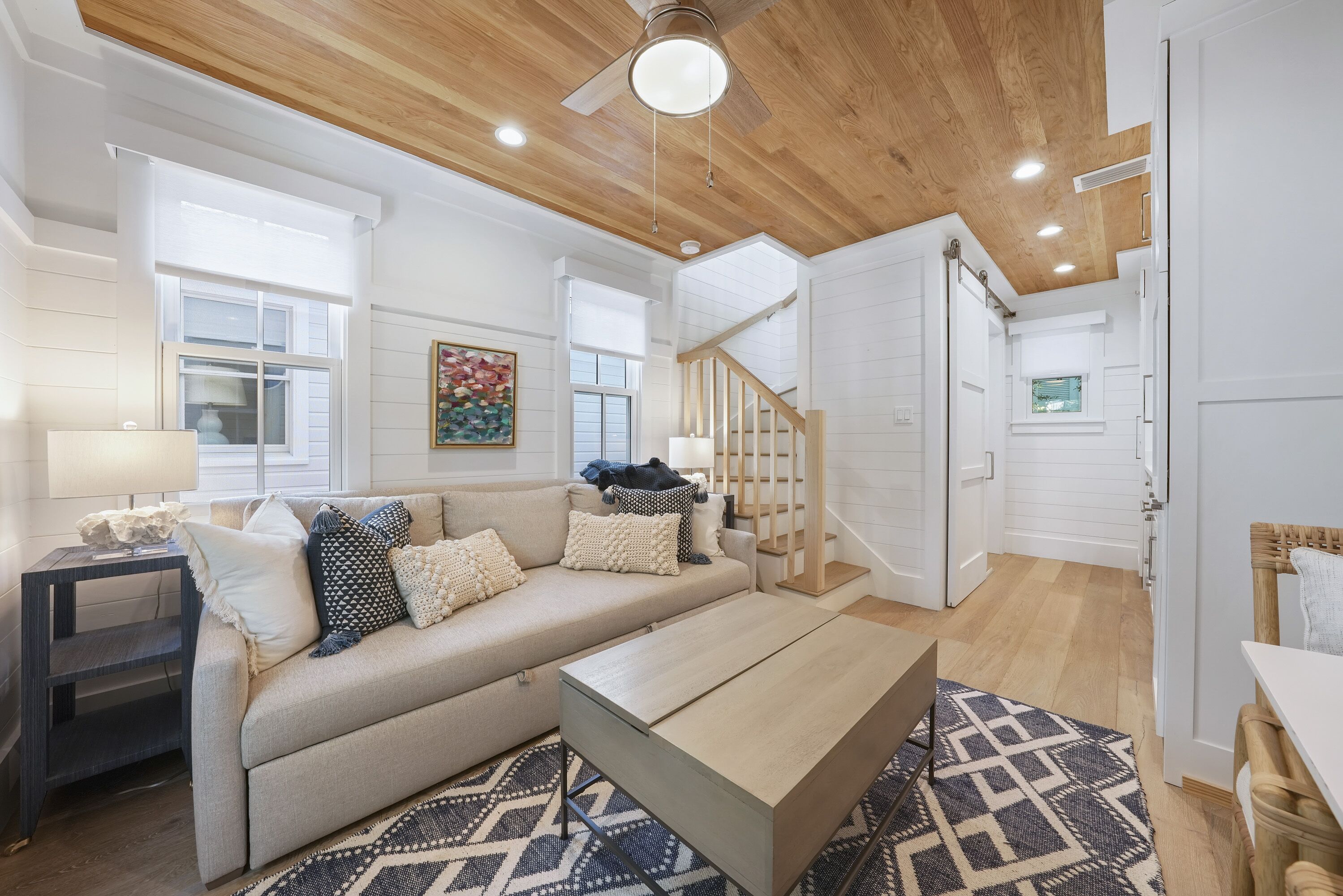 智能电视、立体声音响