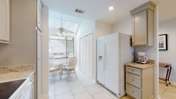 Fridge, microwave, coffee/tea maker, toaster