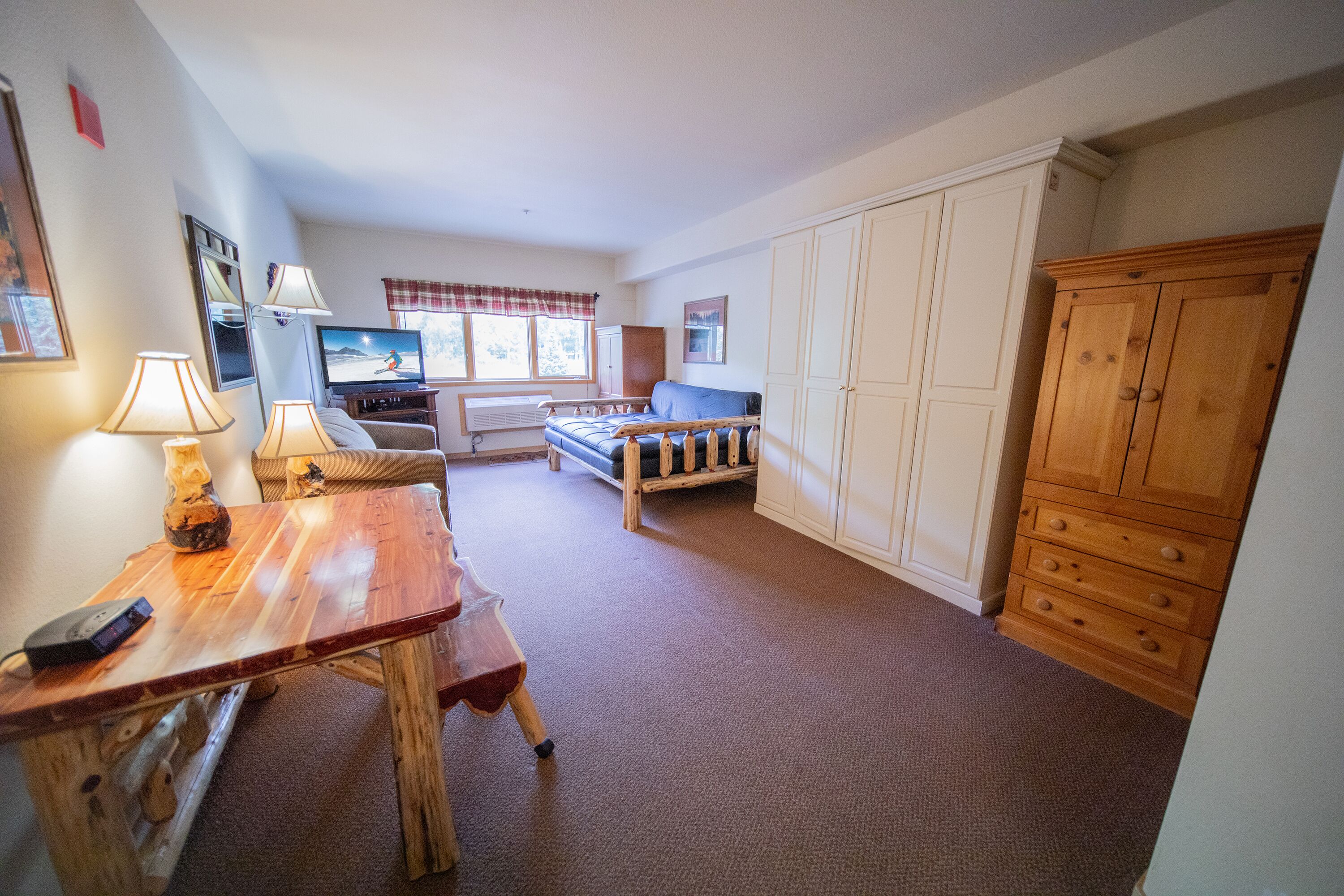 Great Studio, Close to River Run, Shops, Dining!