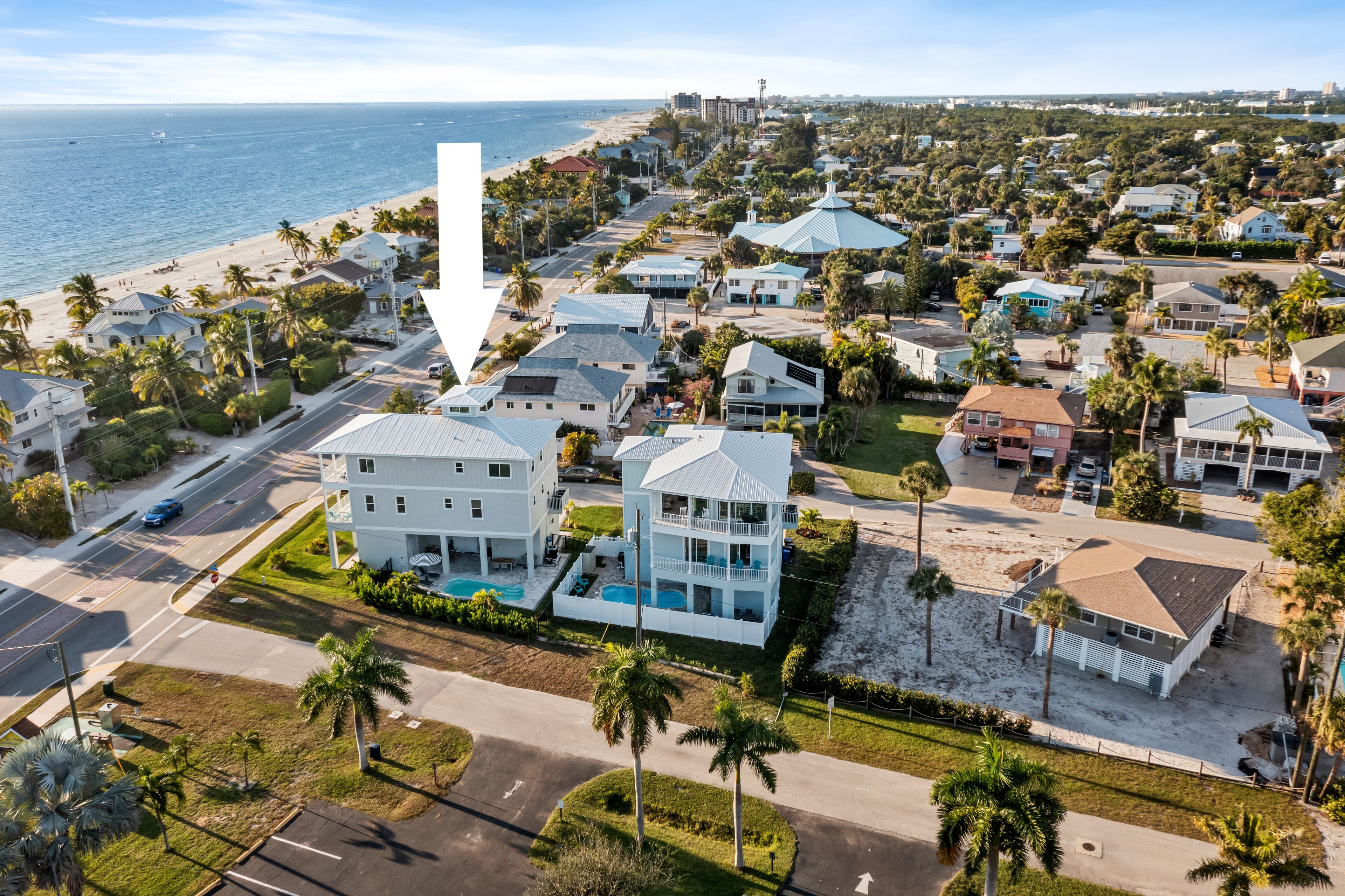 Welcome to Captains Quarters - Ocean Views - New Listing