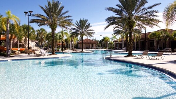 House, 6 Bedrooms | Pool