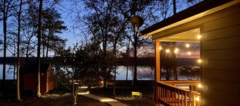 Riverfront home with hot tub, playground, kayaks, and amazing panoramic views!