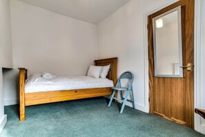 3 chambres, bureau, fer et planche à repasser, Wi-Fi
