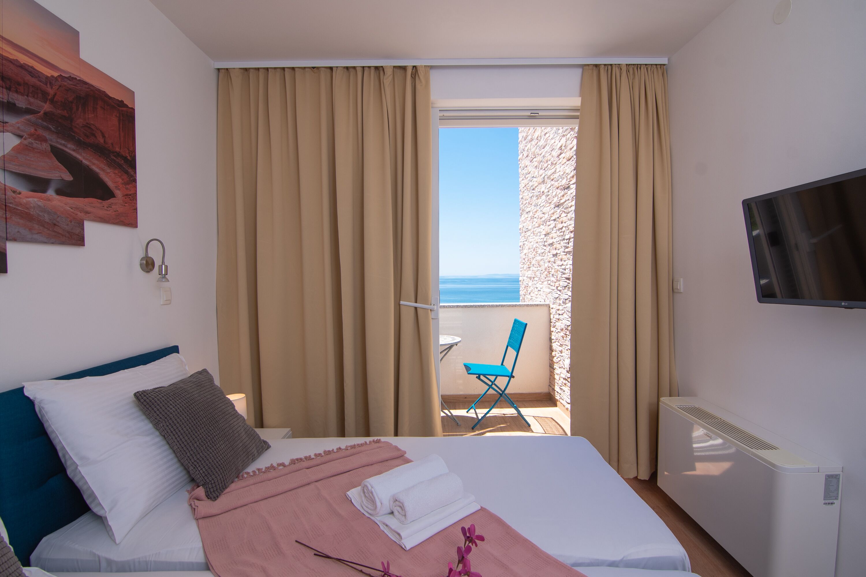 4 Schlafzimmer, Zimmersafe, Bügeleisen/Bügelbrett, kostenloses WLAN