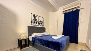 Unclassified image, 4 of 11, button - Double Room with Balcony Pyramids View (Gizah)
