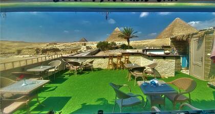 Double Room with Balcony Pyramids View