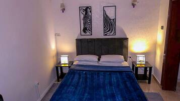 1 bedroom, WiFi (free), bed sheets