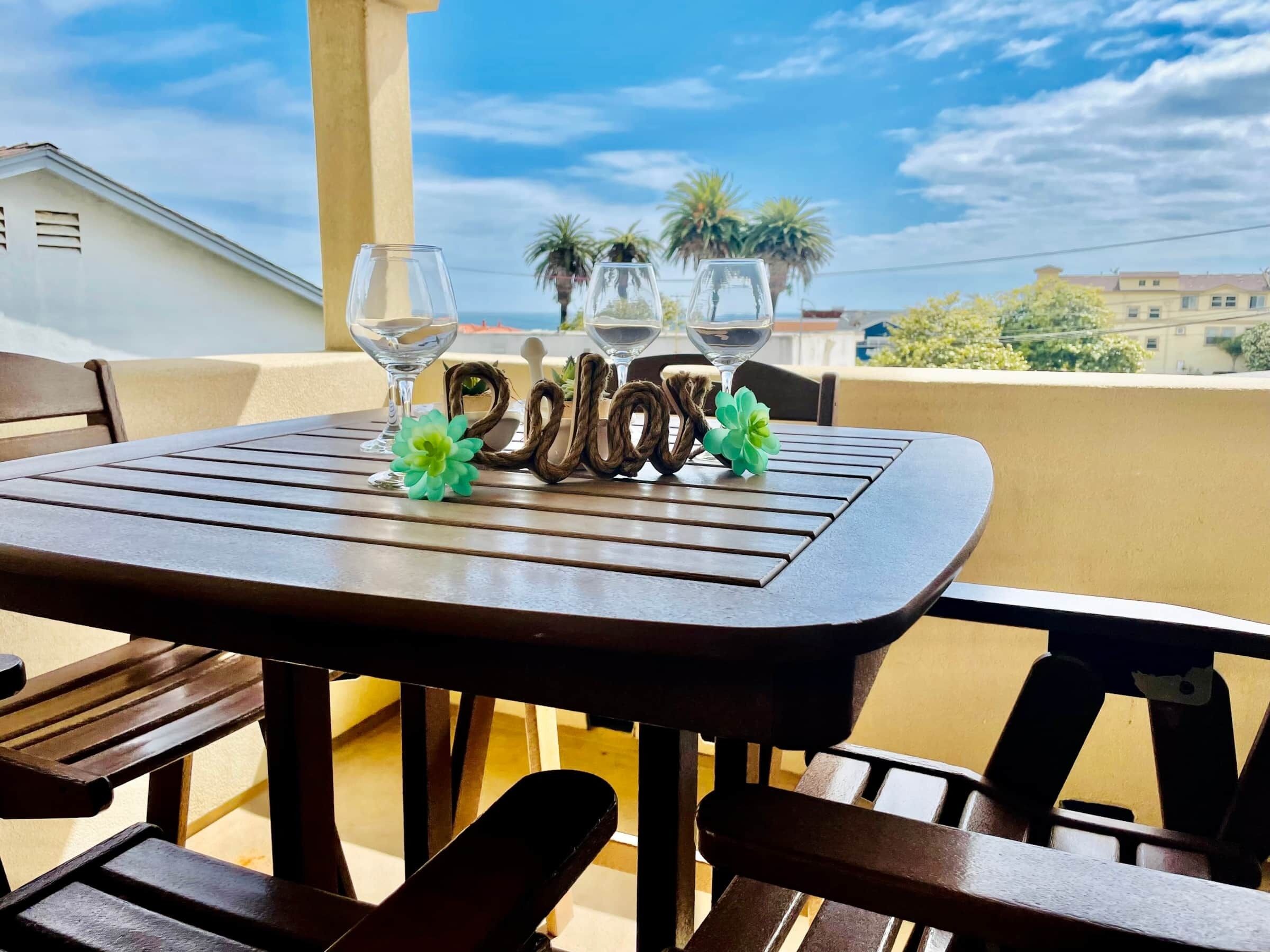 3 Bedroom Condo In Downtown Pismo Beach. Sleeps 7