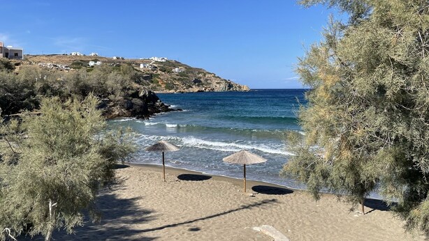 Beach - Wonderful 19th Century Neo-Classical Villa with large Pool & extensive gardens.  (Poseidonia)