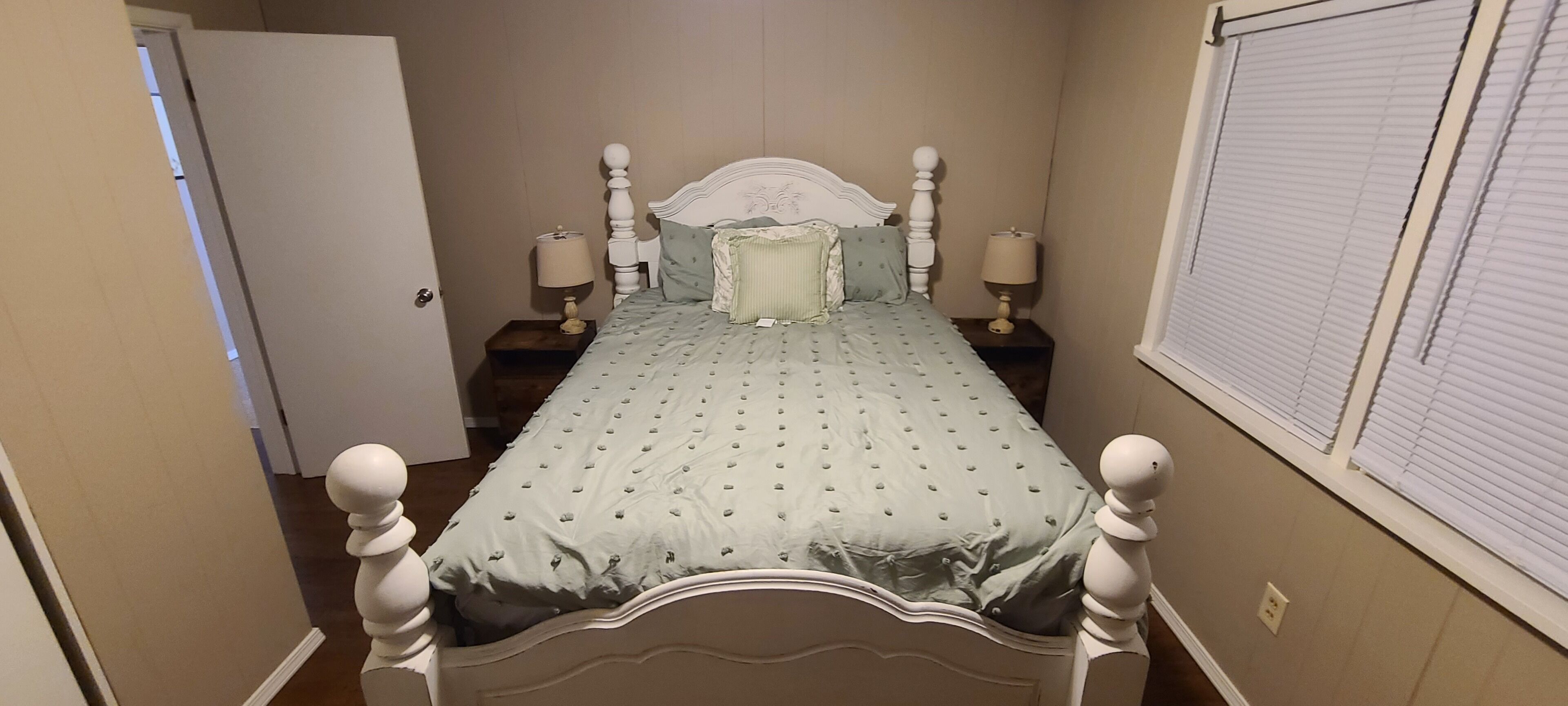 12 Best PetFriendly Cabins Near Carlyle Lake, Illinois Updated 2024