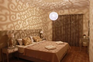 1 Schlafzimmer, Zimmersafe, Bügeleisen/Bügelbrett, Reisekinderbett